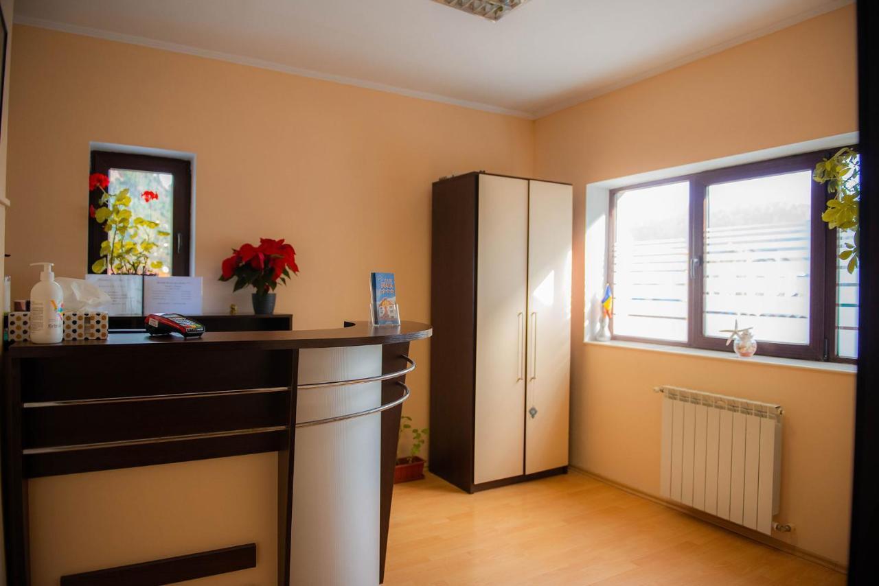 Hotel Casa Maia à Buşteni Extérieur photo