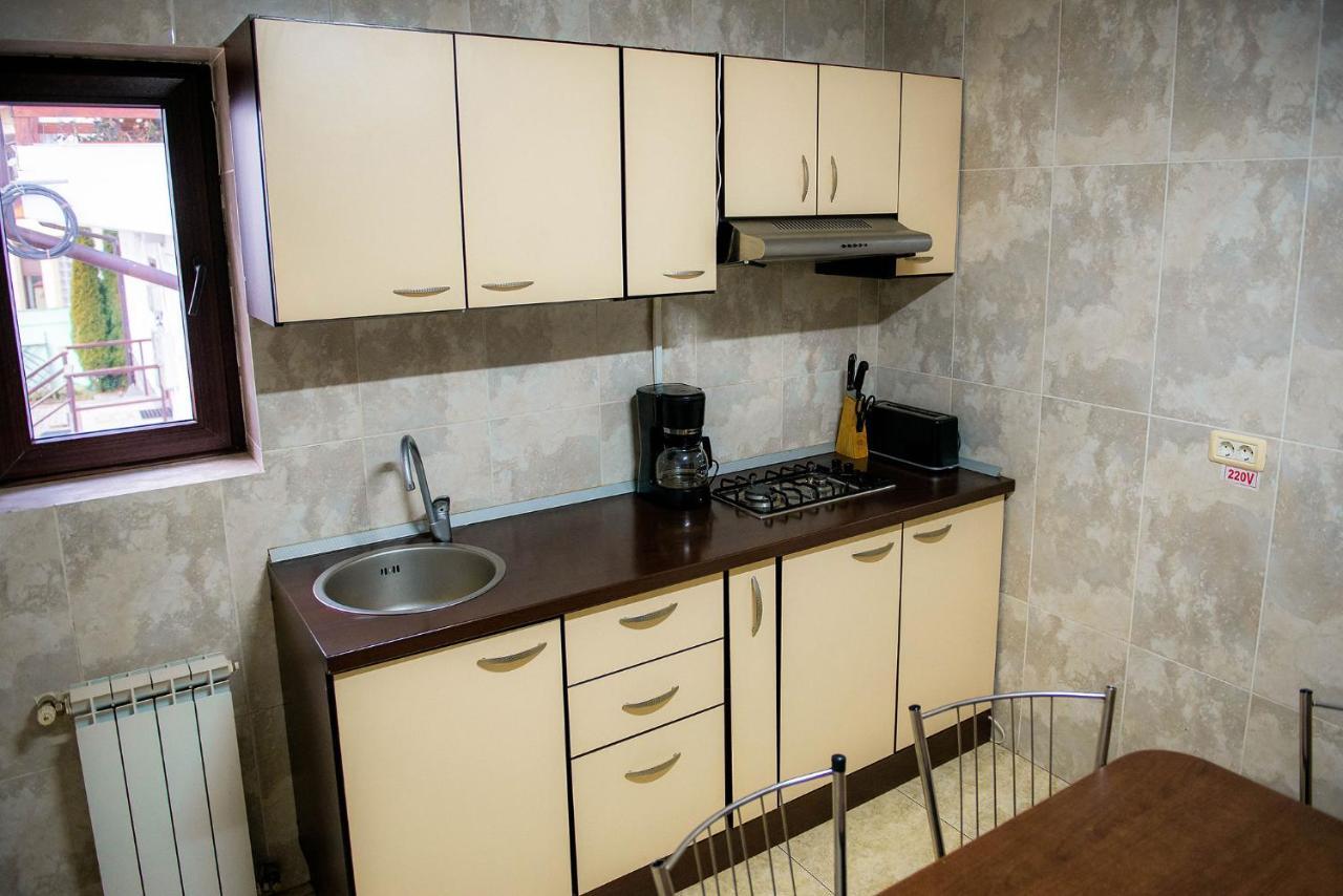 Hotel Casa Maia à Buşteni Extérieur photo